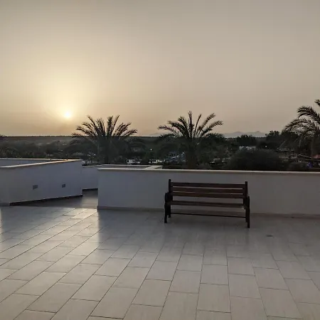 Smart With Large Terrace شقة Vokolidha