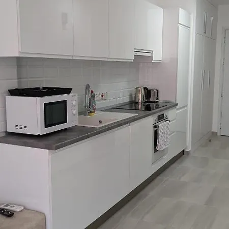 Smart With Large Terrace شقة